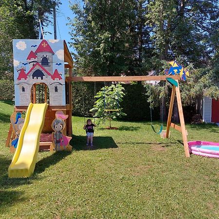 Gite Au P'Tit Bonheur B&B Coaticook Kültér fotó