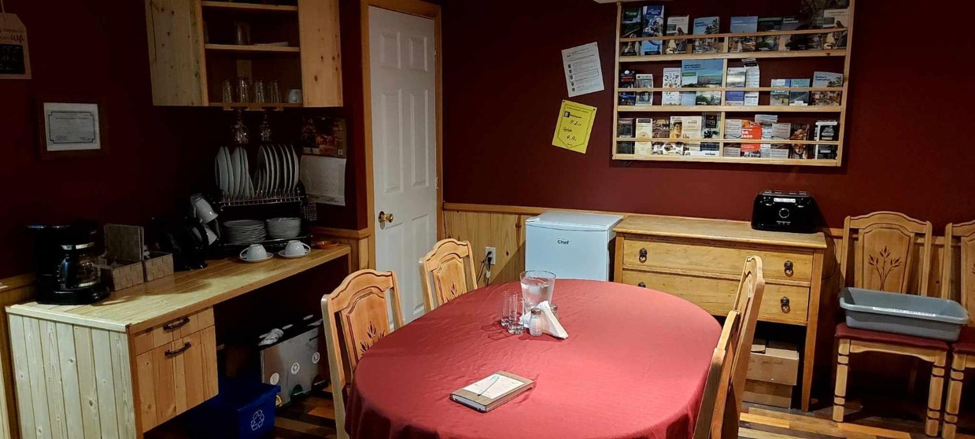 Gite Au P'Tit Bonheur B&B Coaticook Kültér fotó