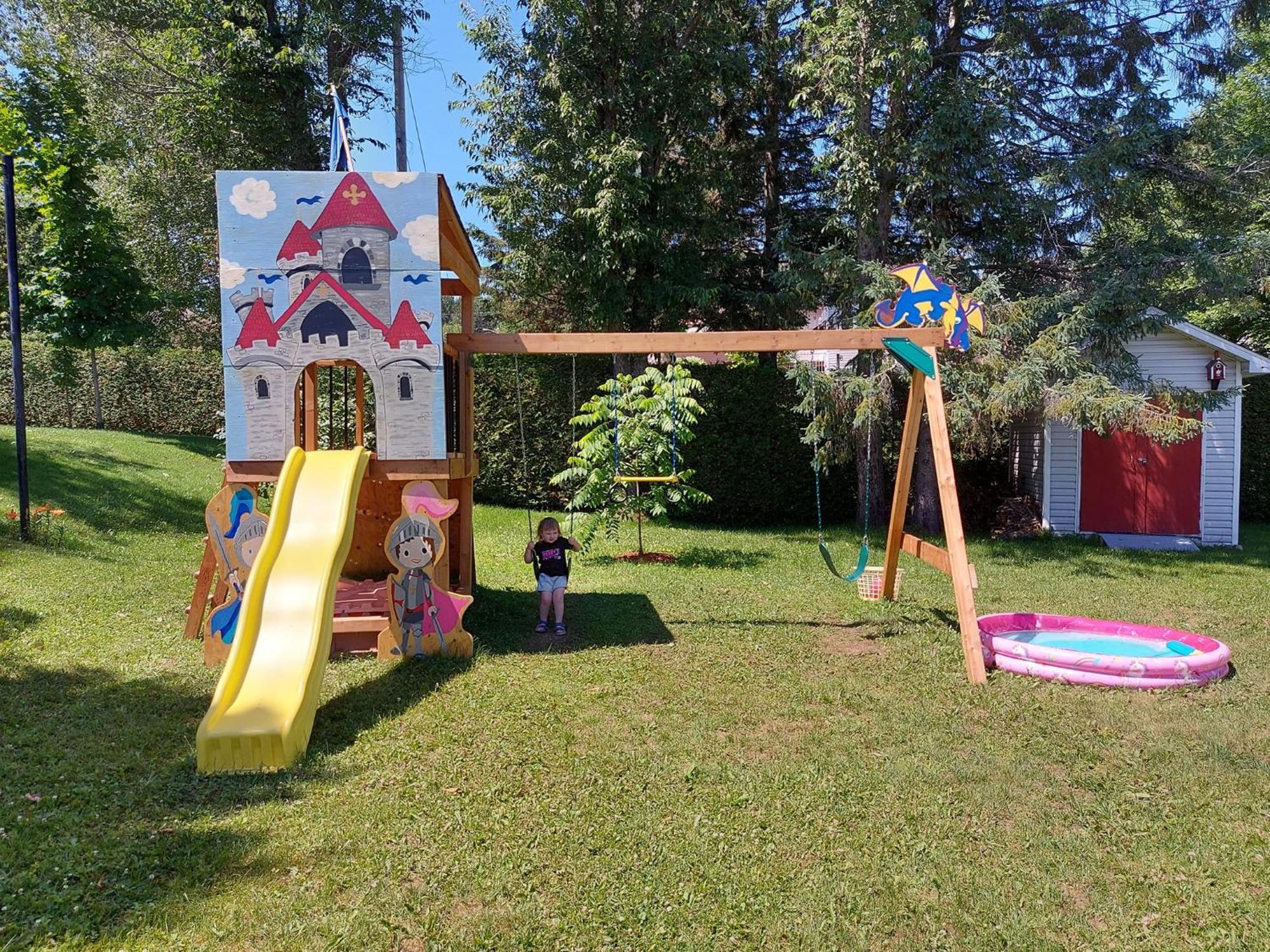 Gite Au P'Tit Bonheur B&B Coaticook Kültér fotó